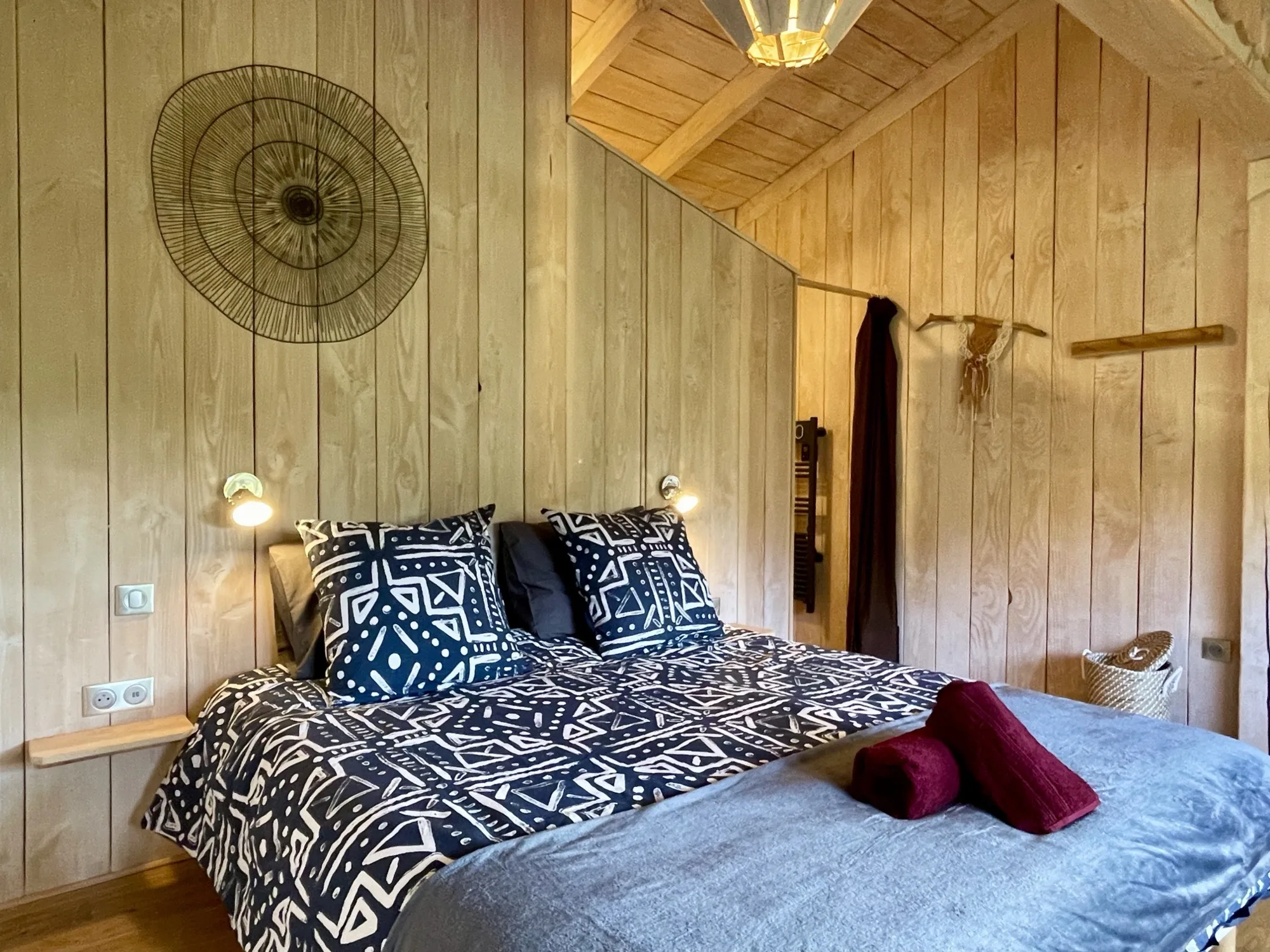 Another view of the mezzanine suite at Lalalandes