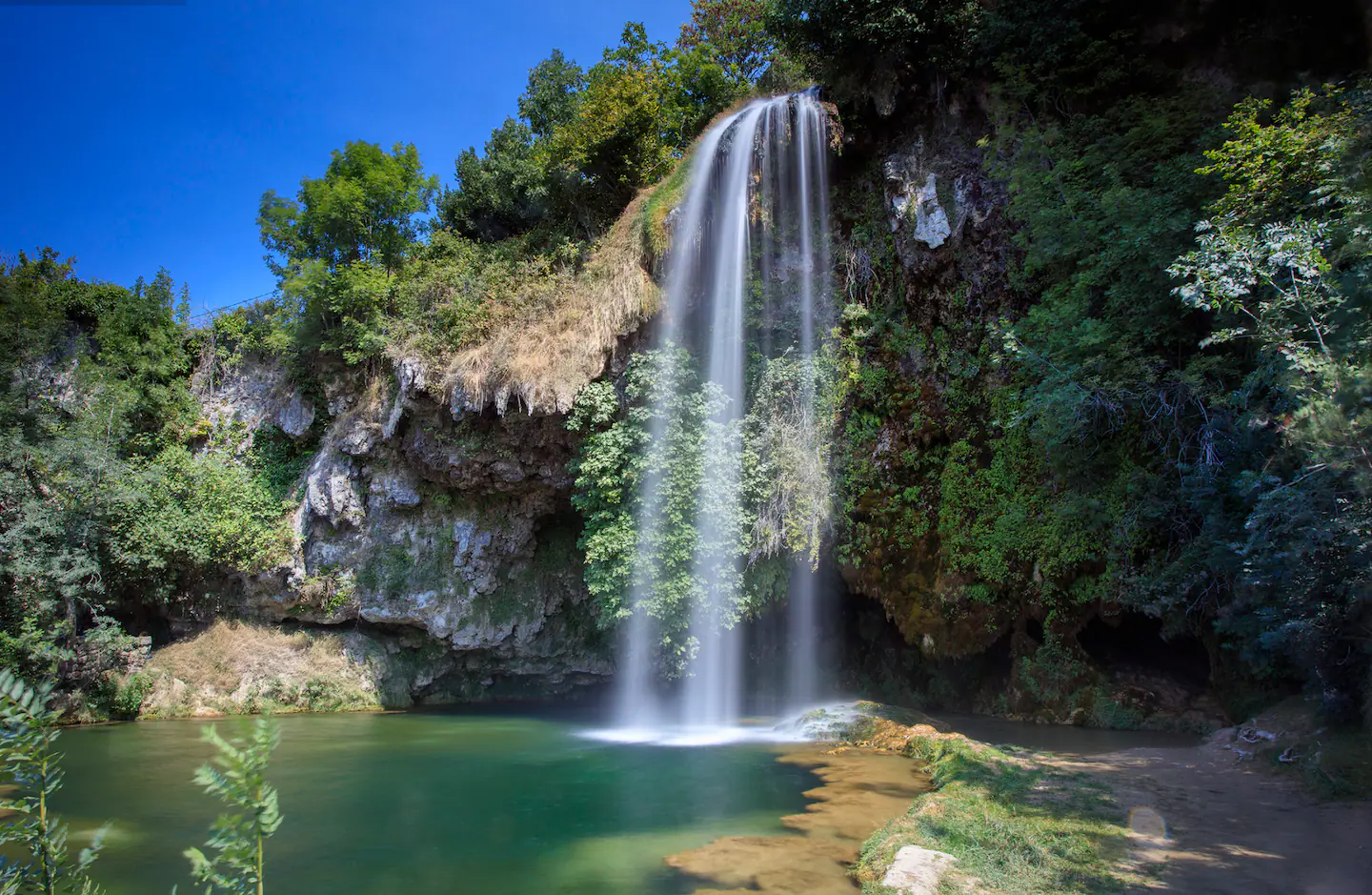 Cascade dans les gorges de l'Aveyron